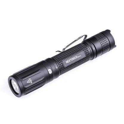 NEXTORCH WIEDERAUFLADBARE TAKTISCHE TASCHENLAMPE E51D - WEISSES LICHT - 2100 LUMEN